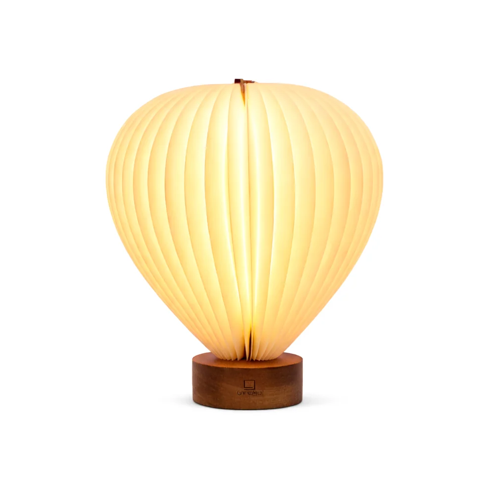 Aeris Light: Walnut