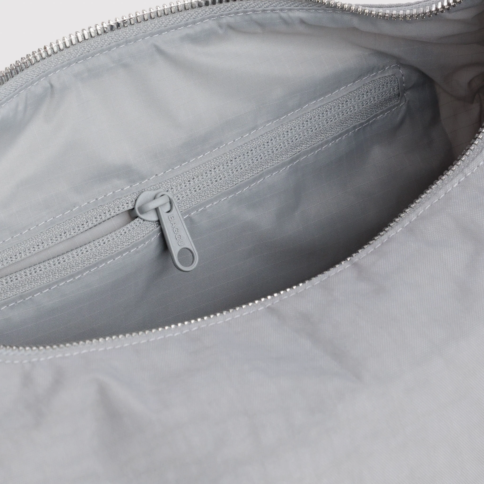 Nylon Meringue Bag: Fog - Image 4